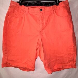 Lee Women's Vibrant Coral Bermudas